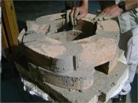 Cementado de los ladrillos refractarios
